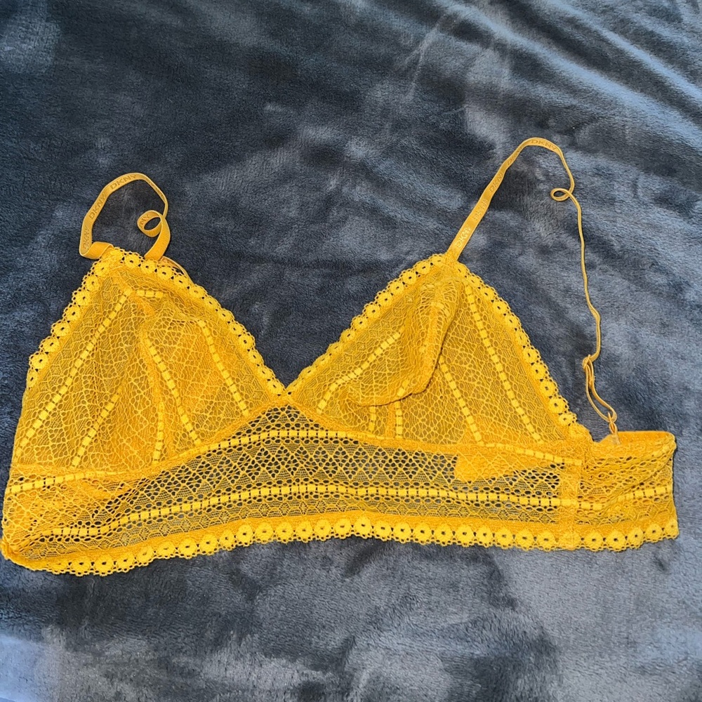 Super cute yellow bralette